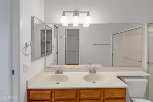 2020 W Union Hills Dr, Phoenix, AZ 85027 - Photo 12