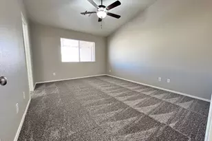 11231 W Golden Ln, Peoria, AZ 85345 - Photo 30