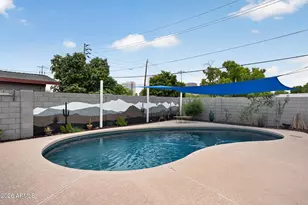 315 W Glenrosa Ave, Phoenix, AZ 85013 - Photo 4