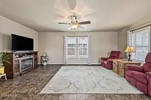 10960 N 67th Ave, Glendale, AZ 85304 - Photo 14