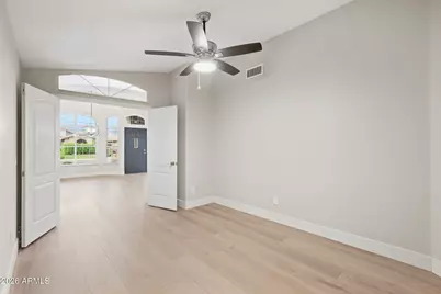 9941 W Tonopah Drive, Peoria, AZ 85382 - Photo 16