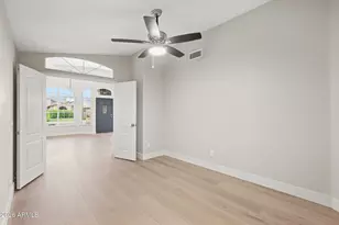 9941 W Tonopah Dr, Peoria, AZ 85382 - Photo 16