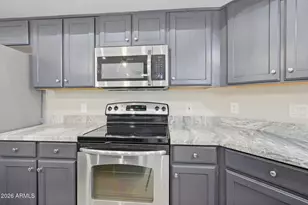 9941 W Tonopah Dr, Peoria, AZ 85382 - Photo 14