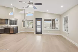 9941 W Tonopah Dr, Peoria, AZ 85382 - Photo 4