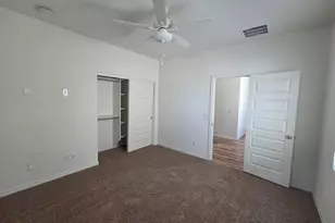 221 E Balsam Dr, Chandler, AZ 85286 - Photo 20