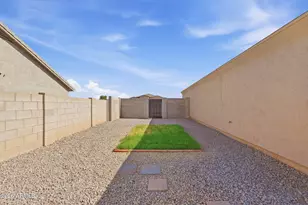 8301 W Coronado Dr, Arizona City, AZ 85123 - Photo 30