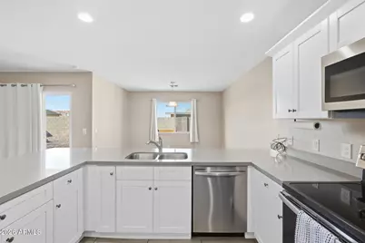 8301 W Coronado Drive, Arizona City, AZ 85123 - Photo 16