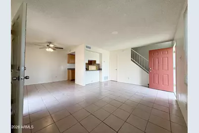 5039 N 39th Lane, Phoenix, AZ 85019 - Photo 4