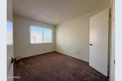 5039 N 39th Lane, Phoenix, AZ 85019 - Photo 14