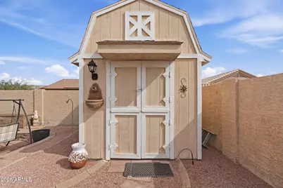 10426 W Catalina Drive, Arizona City, AZ 85123 - Photo 24