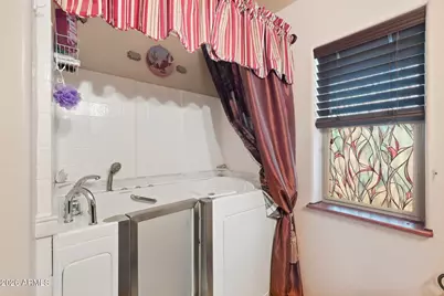 10426 W Catalina Drive, Arizona City, AZ 85123 - Photo 18