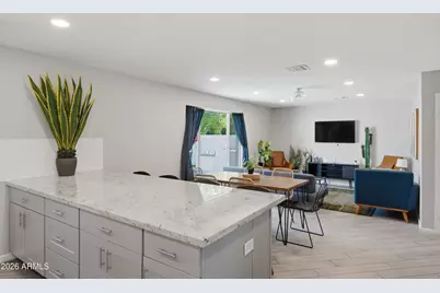 6444 E Sheridan Street, Scottsdale, AZ 85257 - Photo 8