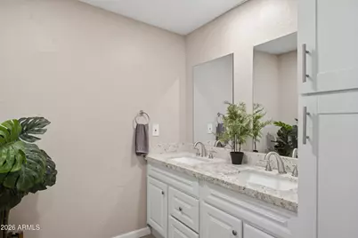 6444 E Sheridan Street, Scottsdale, AZ 85257 - Photo 12