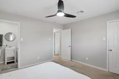 6444 E Sheridan Street, Scottsdale, AZ 85257 - Photo 16