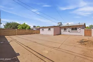 2219 W Cholla St, Phoenix, AZ 85029 - Photo 26