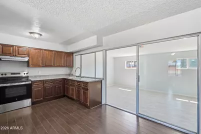 2219 W Cholla Street, Phoenix, AZ 85029 - Photo 10