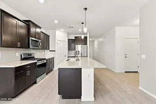 12645 W Orangewood Ave, Glendale, AZ 85307 - Photo 8
