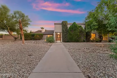 5039 W Misty Willow Lane, Glendale, AZ 85310 - Photo 8