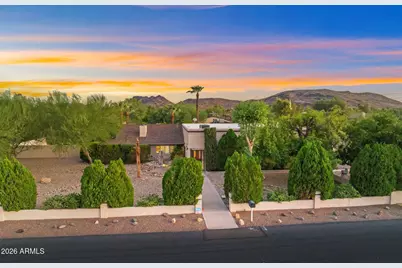 5039 W Misty Willow Lane, Glendale, AZ 85310 - Photo 2