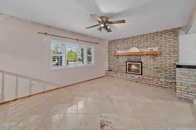 5039 W Misty Willow Lane, Glendale, AZ 85310 - Photo 18