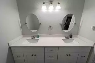 3018 W Butler Dr, Phoenix, AZ 85051 - Photo 8