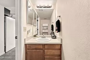921 W University Dr, Mesa, AZ 85201 - Photo 14