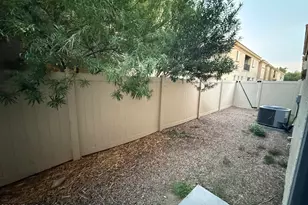 1367 S Country Club Dr, Mesa, AZ 85210 - Photo 24
