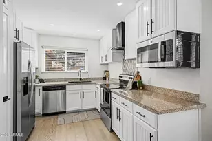 2226 E Fairview Ave, Mesa, AZ 85204 - Photo 16