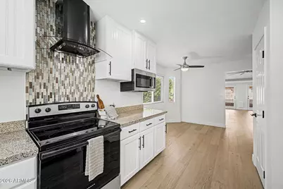 2226 E Fairview Avenue, Mesa, AZ 85204 - Photo 18