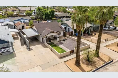 1015 E Moreland Street, Phoenix, AZ 85006 - Photo 2