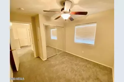 4056 E Abraham Lane, Phoenix, AZ 85050 - Photo 16