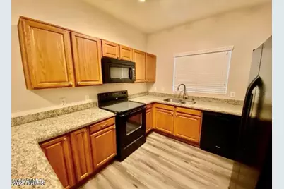 4056 E Abraham Lane, Phoenix, AZ 85050 - Photo 6