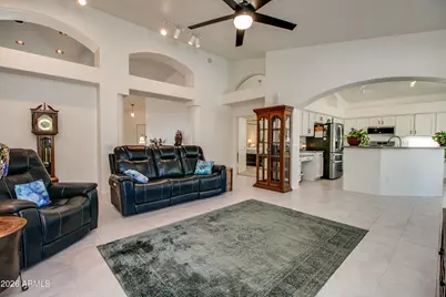 20648 N 41st Lane, Glendale, AZ 85308 - Photo 10