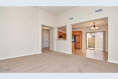 1935 W Busoni Place, Phoenix, AZ 85023 - Photo 4
