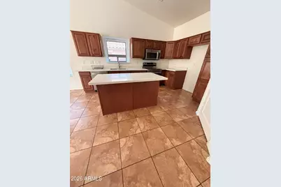 16179 W Magnolia Street, Goodyear, AZ 85338 - Photo 2