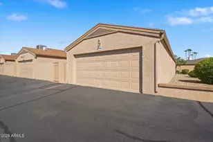 18602 N 136th Dr, Sun City West, AZ 85375 - Photo 28