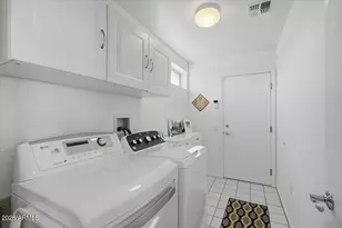 18602 N 136th Dr, Sun City West, AZ 85375 - Photo 34