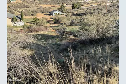 18207 S Tawny Lane #149, Peeples Valley, AZ 86332 - Photo 8