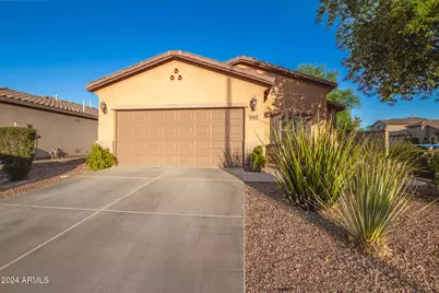 25617 N 107th Glen, Peoria, AZ 85383 - Photo 2