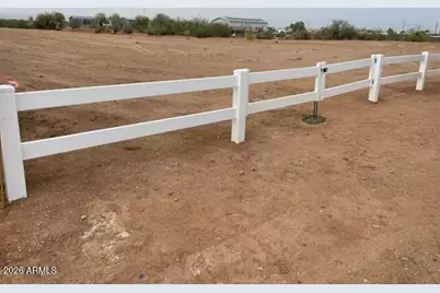 22218 W Dixileta Drive #-, Wittmann, AZ 85361 - Photo 4