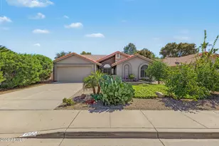 19023 N 92nd Ave, Peoria, AZ 85382 - Photo 1