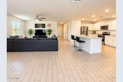 7416 S 34th Lane, Phoenix, AZ 85041 - Photo 4