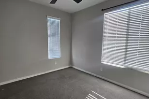 901 S Smith Rd, Tempe, AZ 85281 - Photo 2