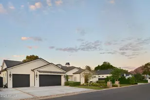 3602 E Highland Ave, Phoenix, AZ 85018 - Photo 2