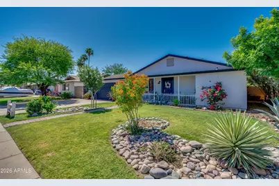 2209 W Edgewood Avenue, Mesa, AZ 85202 - Photo 2