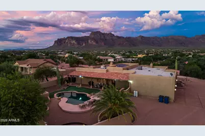 2050 S Marlow Road, Apache Junction, AZ 85119 - Photo 1