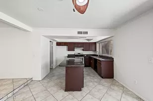 8610 N 42nd Dr, Phoenix, AZ 85051 - Photo 14