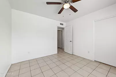 8610 N 42nd Drive, Phoenix, AZ 85051 - Photo 24