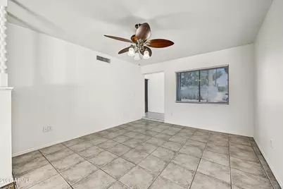 8610 N 42nd Drive, Phoenix, AZ 85051 - Photo 6