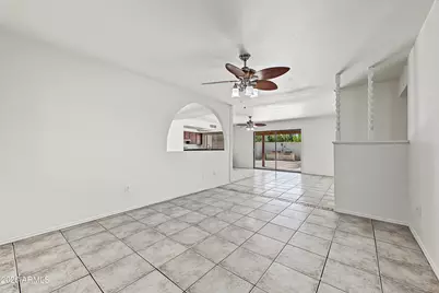 8610 N 42nd Drive, Phoenix, AZ 85051 - Photo 4